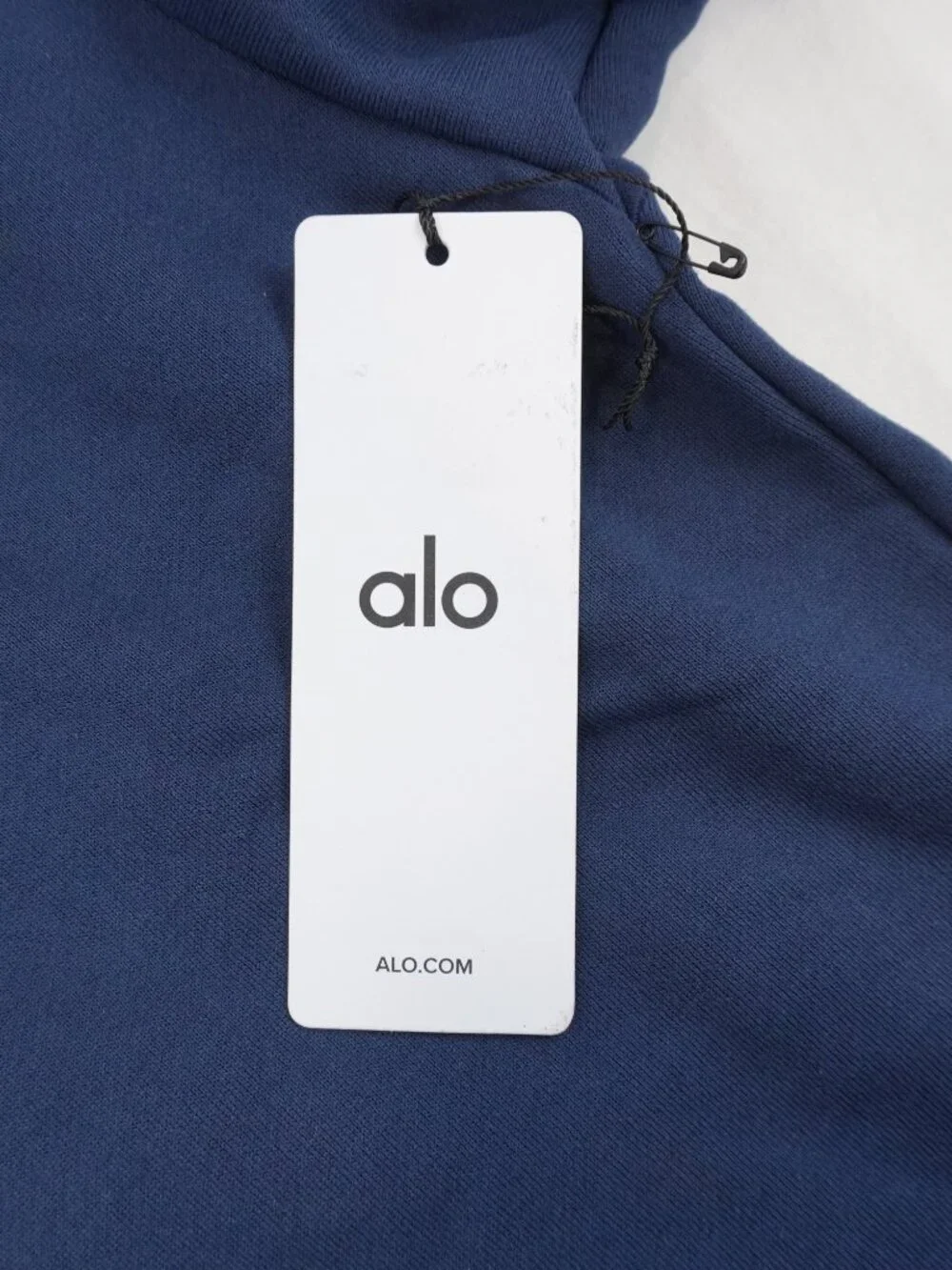 Alo Yoga Accolade 1/4 Zip Pullover Sweatshirt In Navy - Women's Size Medium